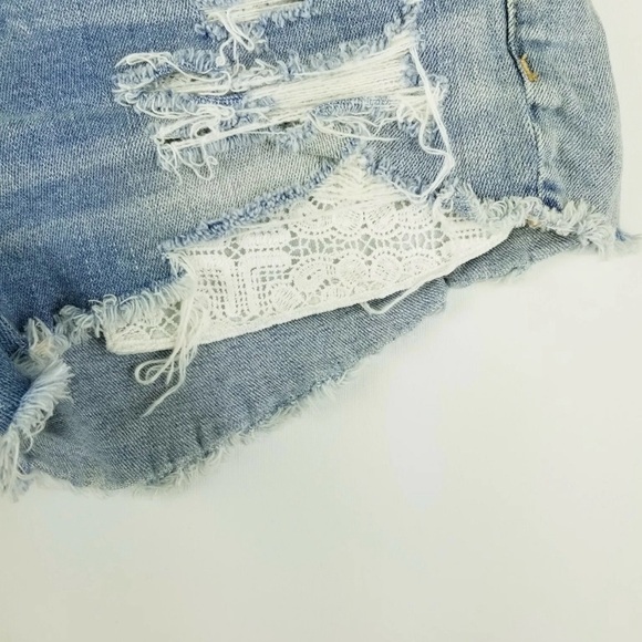 American Eagle 2 Stretch Distressed Raw Hem Lace Pocket Blue Women's Shorts - Picture 11 of 11